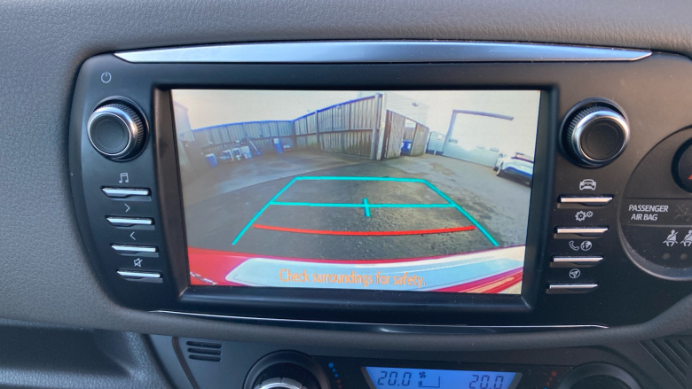 Toyota Yaris 1.5 Hybrid Icon Tech 5dr CVT Hybrid Hatchback